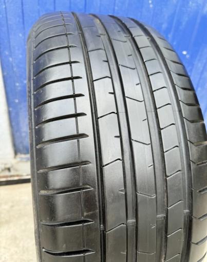 Pirelli P Zero PZ4 245/45 R18 100Y