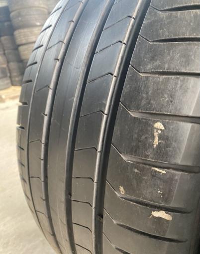 Pirelli P Zero PZ4 315/35 R21