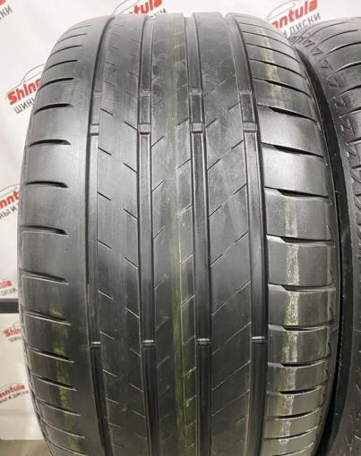 Bridgestone Turanza T005 285/35 R20
