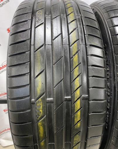 Kumho Ecsta PS71 245/40 R20