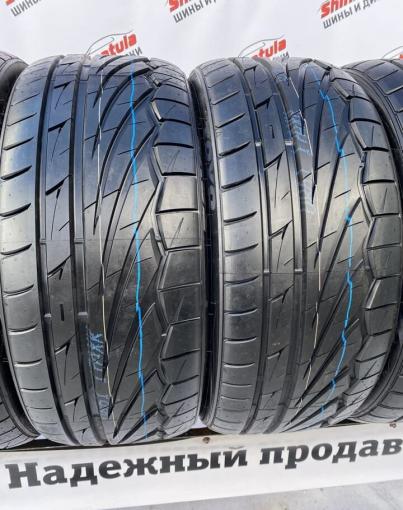 Toyo Proxes TR1 235/35 R20 92W