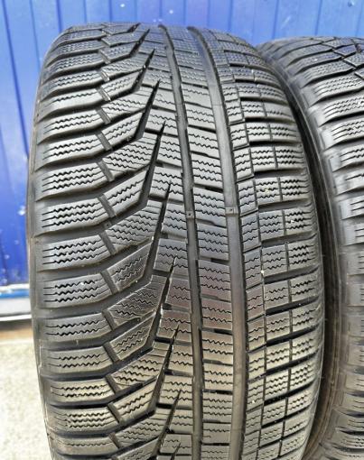 Hankook Winter I&#39;Cept Evo2 W320 235/50 R18