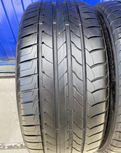 Goodyear EfficientGrip 225/45 R18