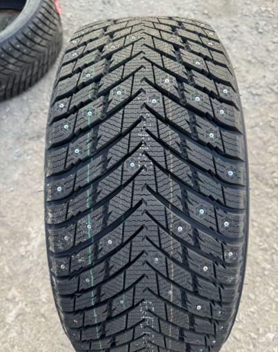 iLink Wintervorhut Stud II 245/45 R18 и 275/40 R18