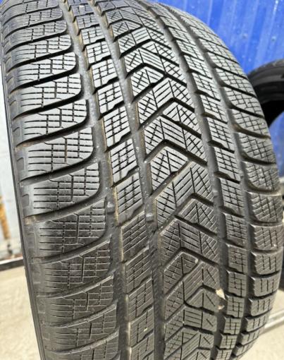 Pirelli Scorpion 315/40 R21