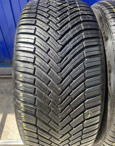 Continental AllSeasonContact 235/45 R18