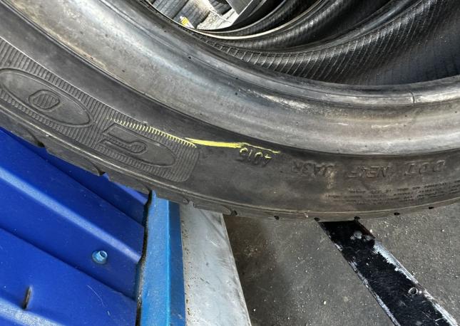 Goodyear EfficientGrip 225/45 R18