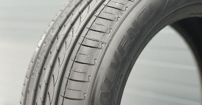 Zeta Alventi 225/35 R19