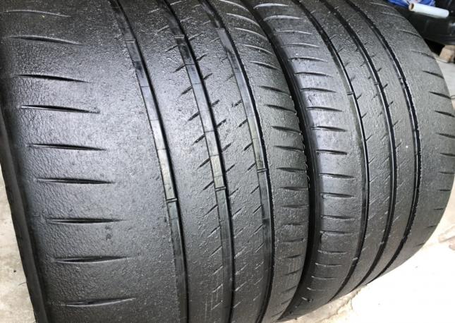 Michelin Pilot Super Sport 325/30 R21