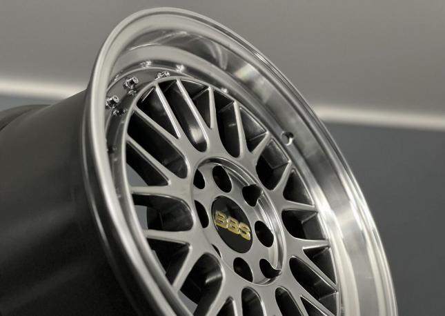 Диски BBS lm 7.5 4/100-4/114.3 et20 R16