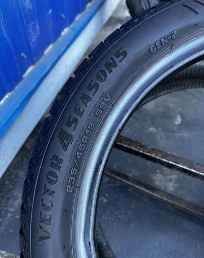 Goodyear Vector 4Seasons 235/45 R19