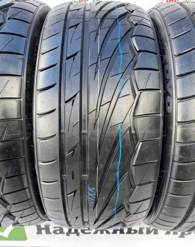 Toyo Proxes TR1 235/35 R20 92W