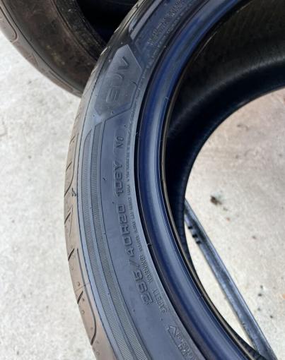 Goodyear Eagle F1 Asymmetric 3 SUV 295/40 R20