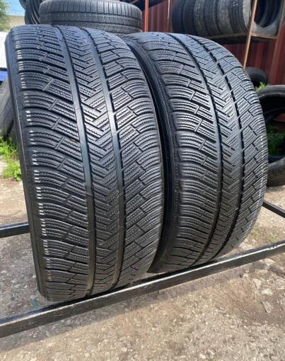 Michelin Alpin 2 265/45 R20