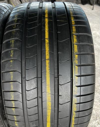 Pirelli P Zero PZ4 315/35 R21