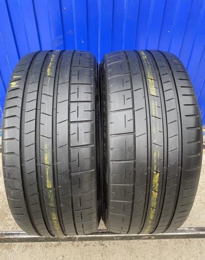 Pirelli P Zero PZ4 235/35 R19