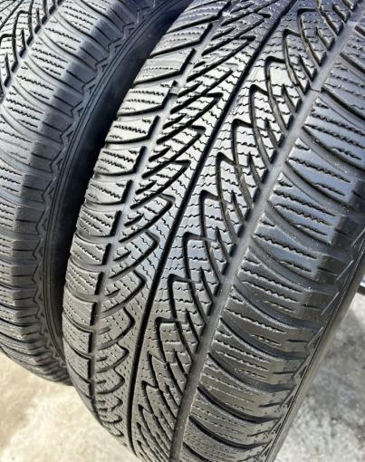 Goodyear UltraGrip 8 Performance 255/60 R18