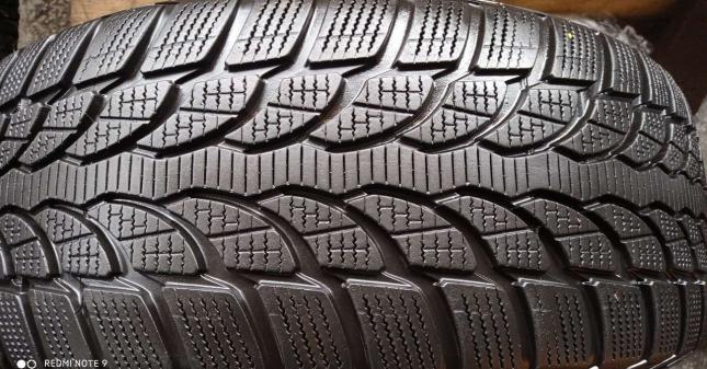 Bridgestone Blizzak LM-32 225/55 R17