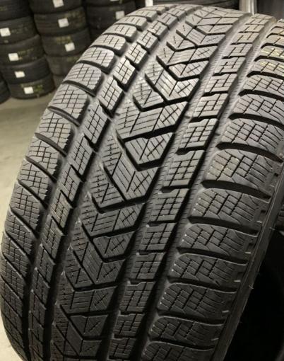 Pirelli Scorpion Winter 285/40 R21