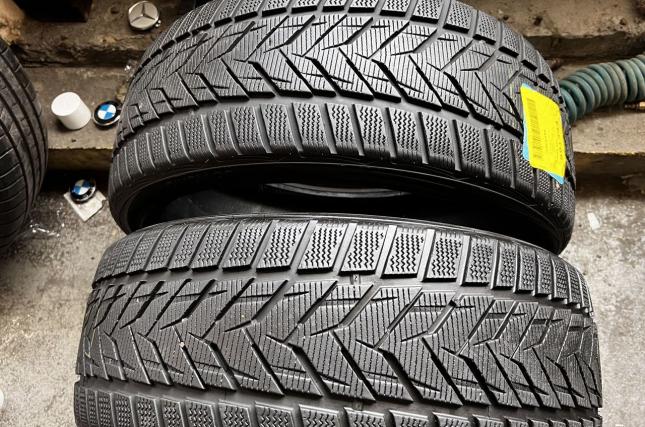 Vredestein Wintrac Xtreme S SUV 245/35 R21