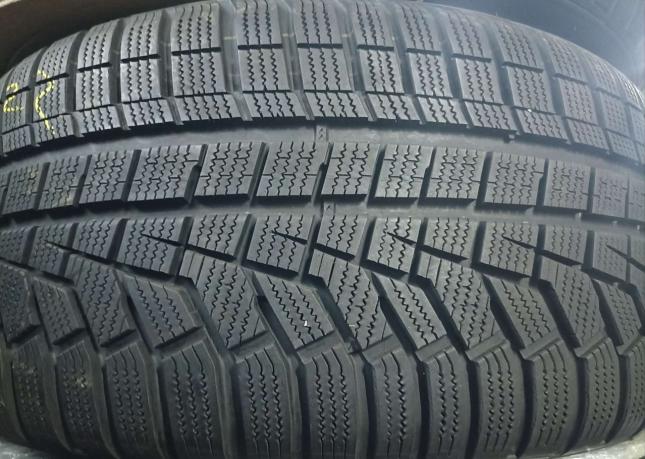 Hankook Winter I&#39;Cept Evo2 W320 285/30 R22