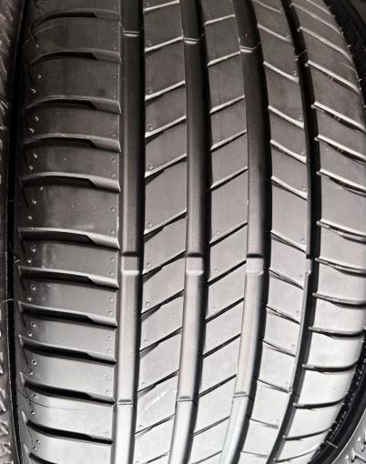 Bridgestone Turanza T005 225/40 R18