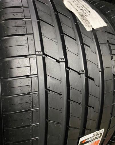 Hankook Ventus S1 Evo 3 K127 275/35 R22 и 315/30 R22 107Y