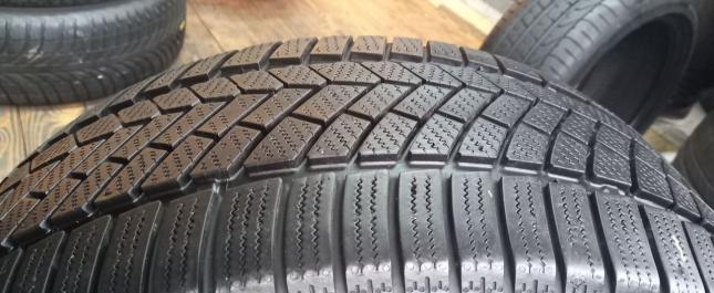 Continental ContiWinterContact TS 830 P 235/40 R19 92V