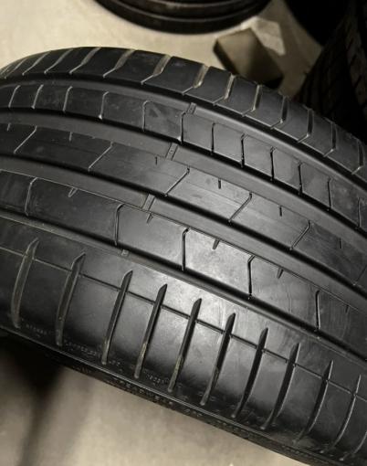 Pirelli P Zero PZ4 255/35 R21