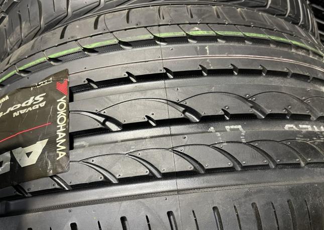 Yokohama Advan Sport V103A 265/35 R20 99Y