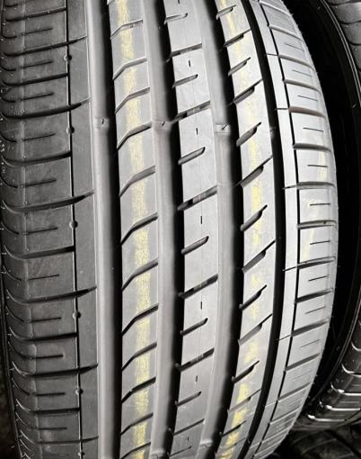 Nexen N&#39;Fera SU1 255/40 R19