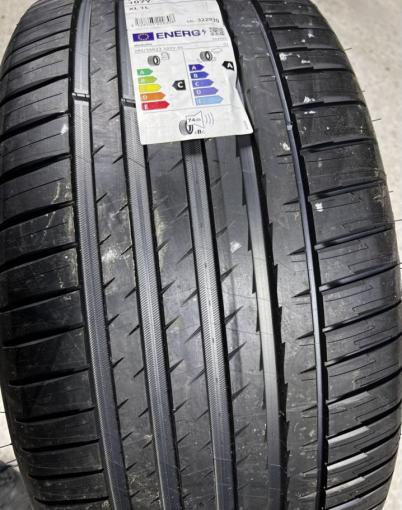 Michelin Pilot Sport 4 SUV 285/35 R23