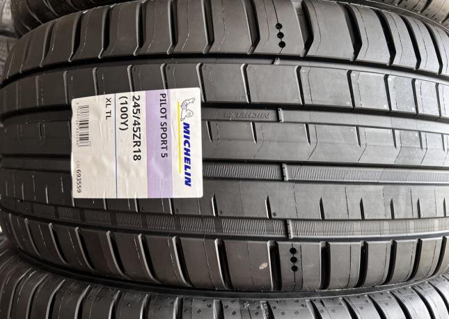 Michelin Pilot Sport 4 S 245/45 R18