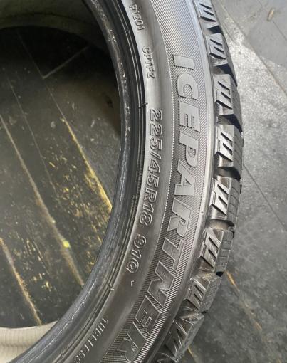 Bridgestone Ice Partner 225/45 R18