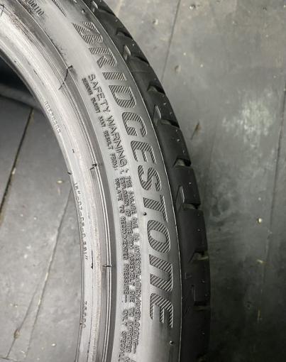 Bridgestone Potenza S001 235/40 R19