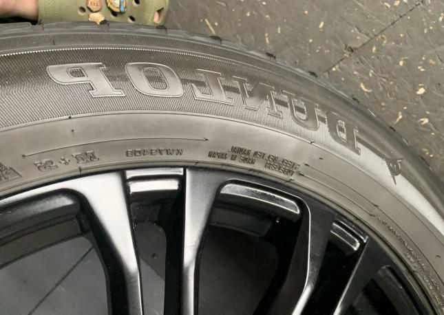 Dunlop SP Winter ICE 01 275/50 R21