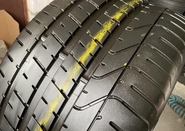 Pirelli P Zero 285/30 R19 98Y