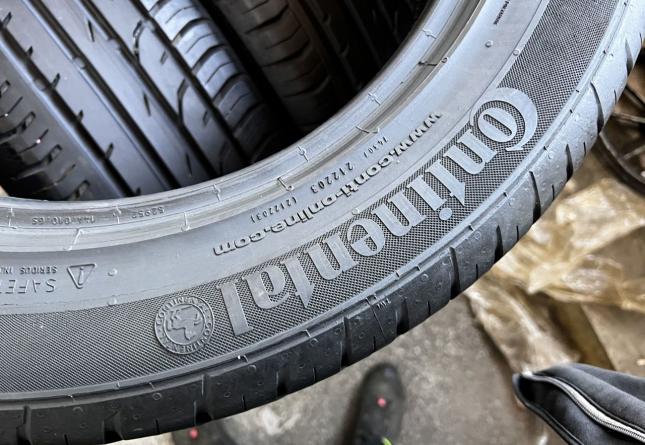 Continental ContiPremiumContact 2 215/55 R18