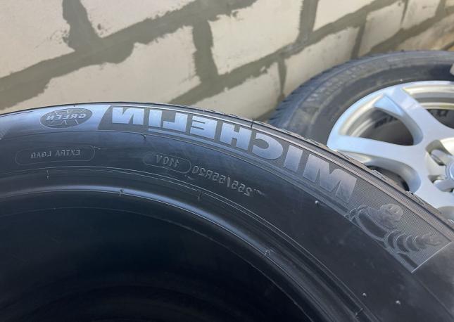 Michelin Latitude Alpin LA2 255/55 R20