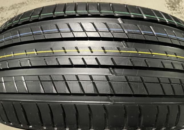 Michelin Latitude Sport 3 235/50 R19 99W