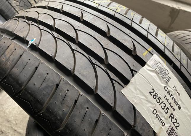 Tri Ace Carrera 285/35 R21 107W