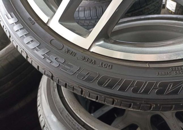 Bridgestone Dueler H/P Sport 235/45 R19