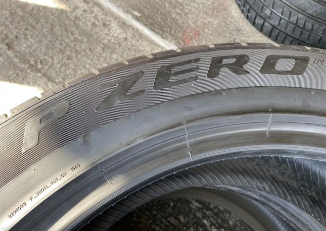 Pirelli P Zero PZ4 285/45 R21 113Y