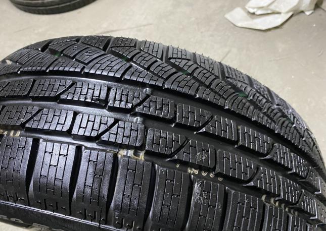 Pirelli Winter Sottozero 210 Serie II 225/50 R17 94H