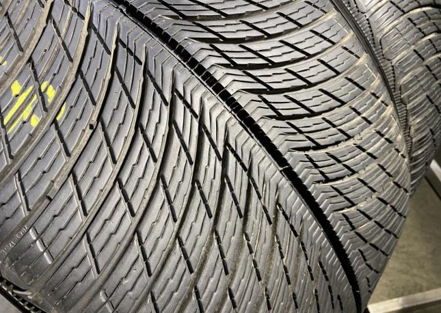 Michelin Pilot Alpin 5 295/30 R21 102V