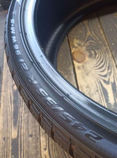 Pirelli Winter Sottozero 3 245/35 R21