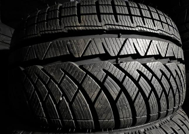 Michelin Alpin 4 245/45 R18