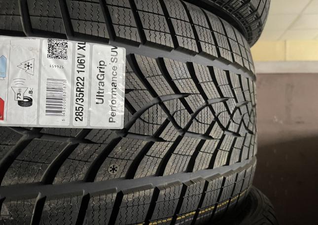 Goodyear UltraGrip 8 Performance 285/35 R22 106V