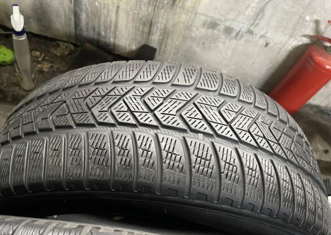 Pirelli Scorpion Winter 2 235/60 R18