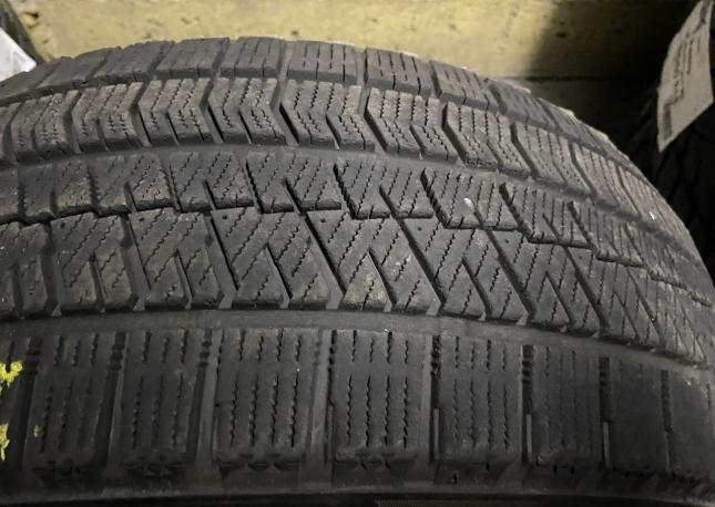 Bridgestone Blizzak VRX2 225/45 R18 91Q